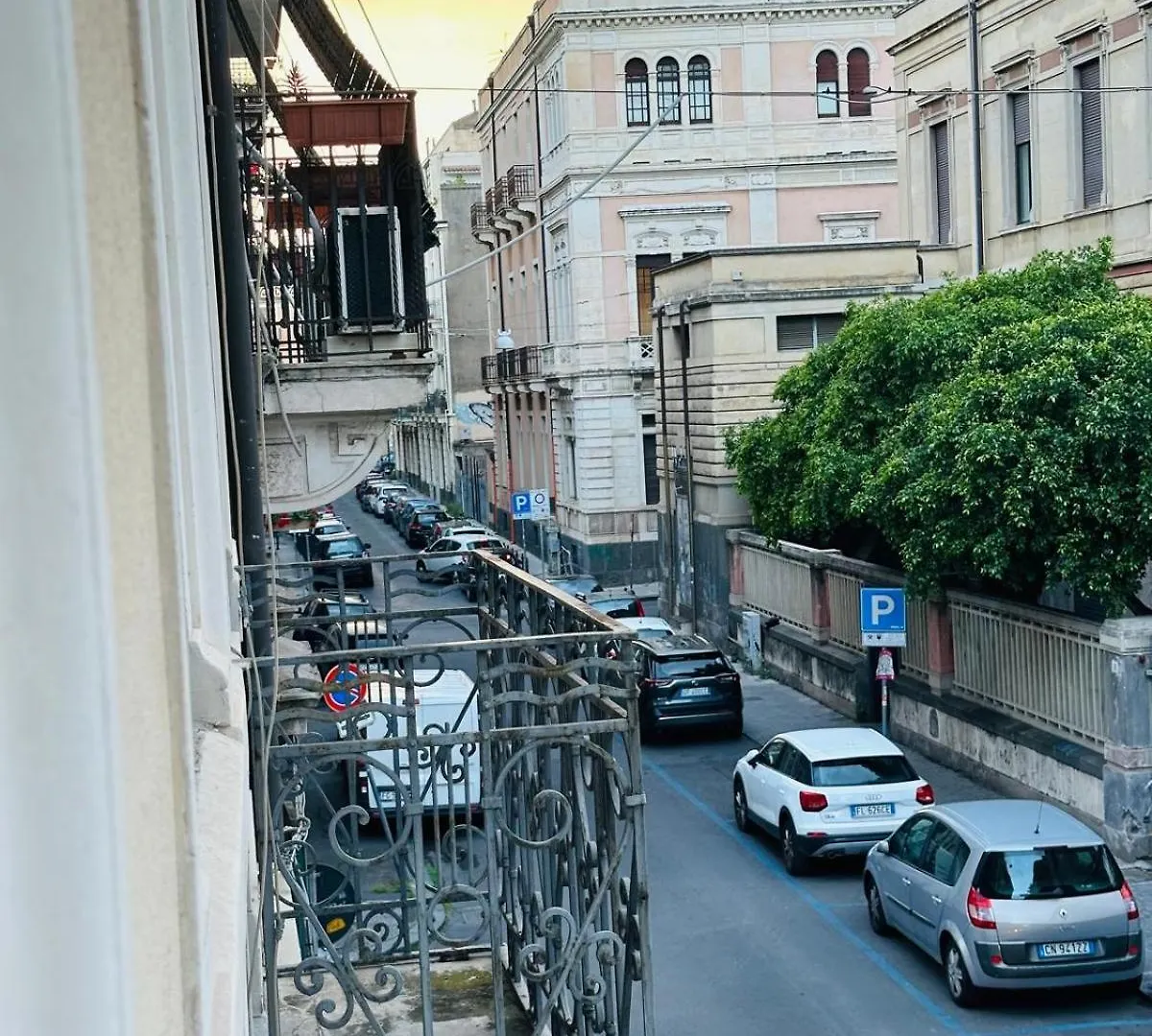 Apartament Art Palace & Story Catania Center 0*,